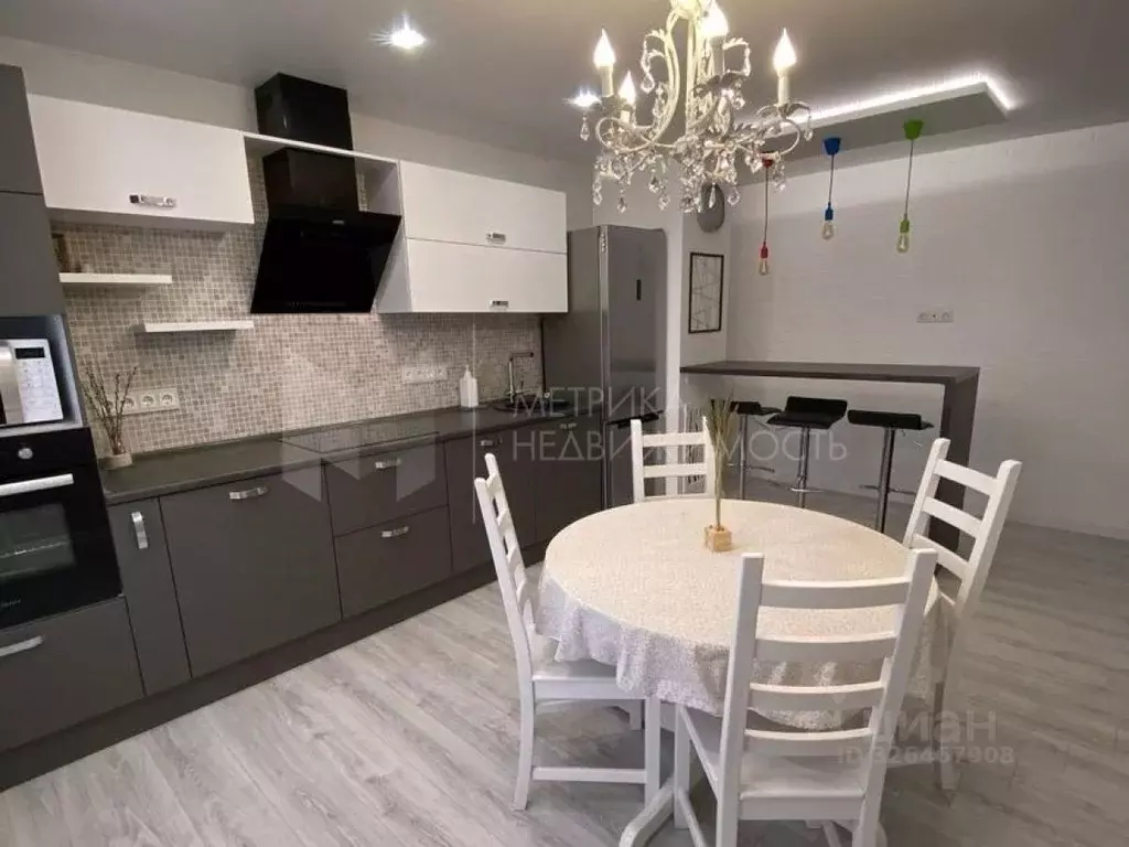 3-к кв. Тюменская область, Тюмень ул. Московский Тракт, 154к1 (85.0 м) - Фото 1