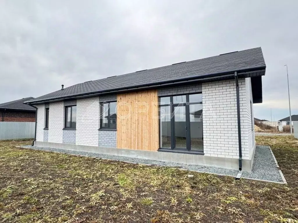 Дом в Тюменская область, Тюменский муниципальный округ, Онегин кп  ... - Фото 2