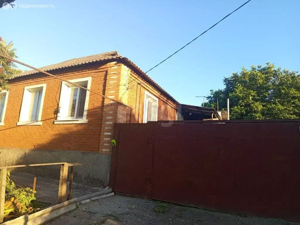 Дом в Губкин, Белгородская улица (66 м) - Фото 1