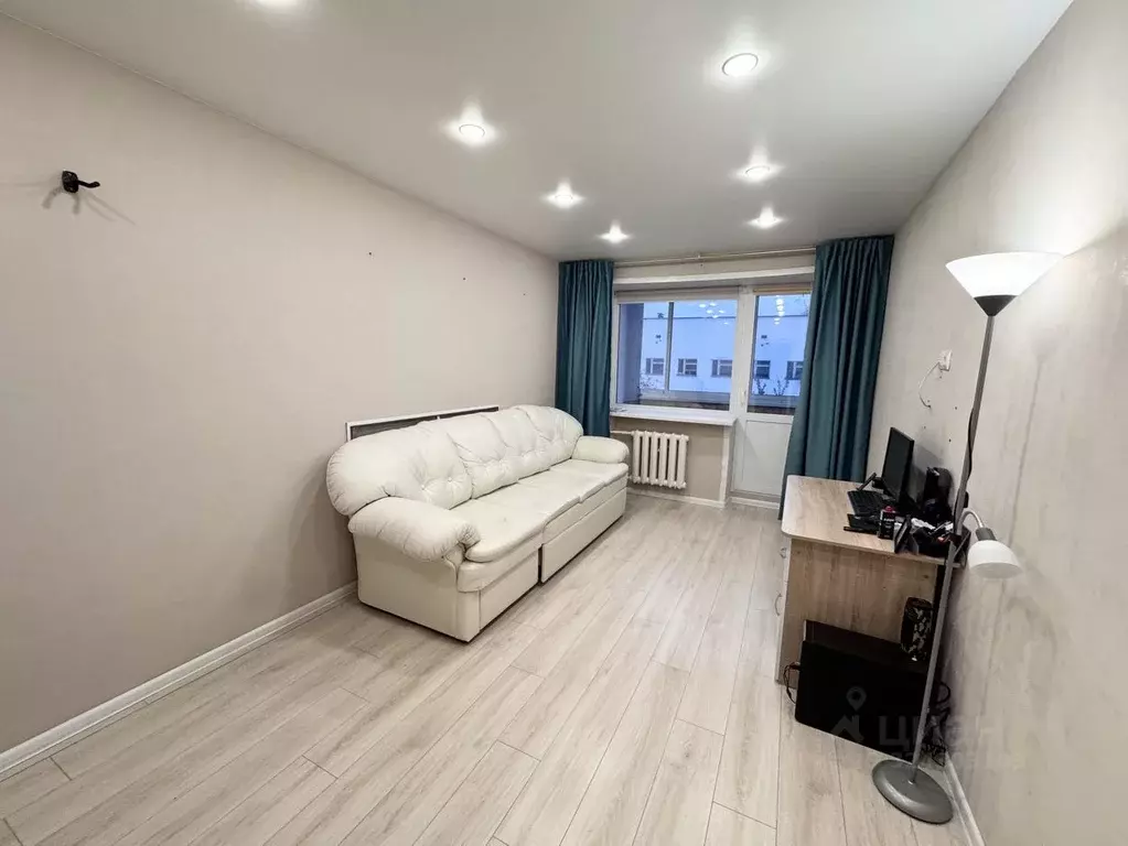 2-к кв. Кировская область, Киров ул. Молодой Гвардии, 96 (44.3 м) - Фото 2