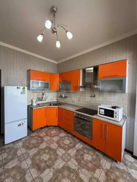 2-к. квартира, 75 м, 8/9 эт. - Фото 0