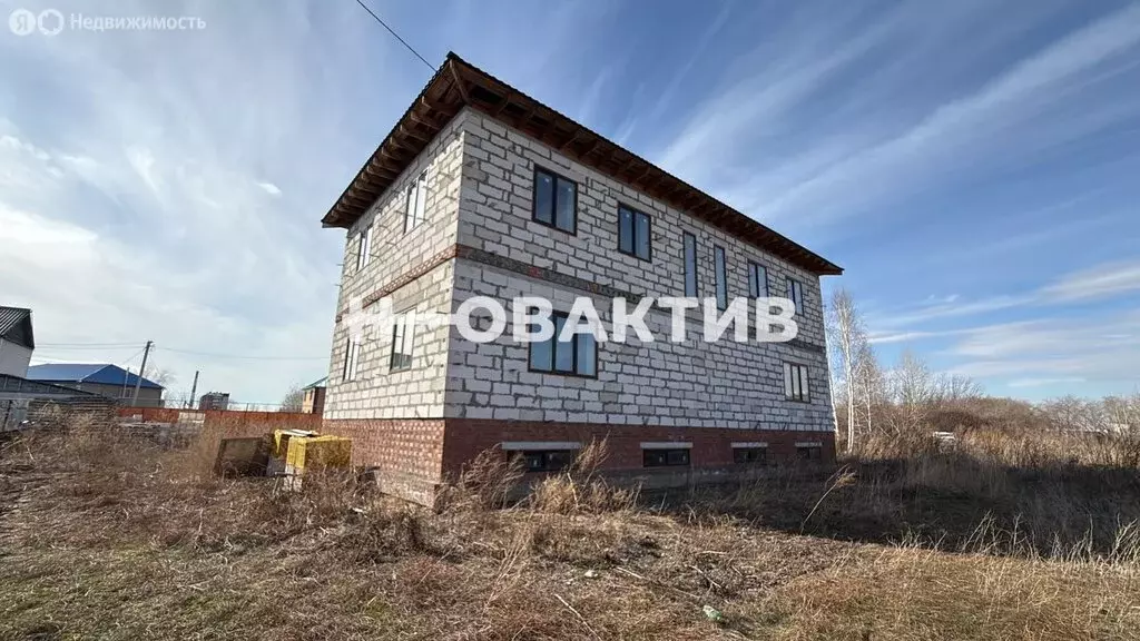 Дом в Новосибирск, Кировский район, микрорайон 3-й Памирский, 33А ... - Фото 1