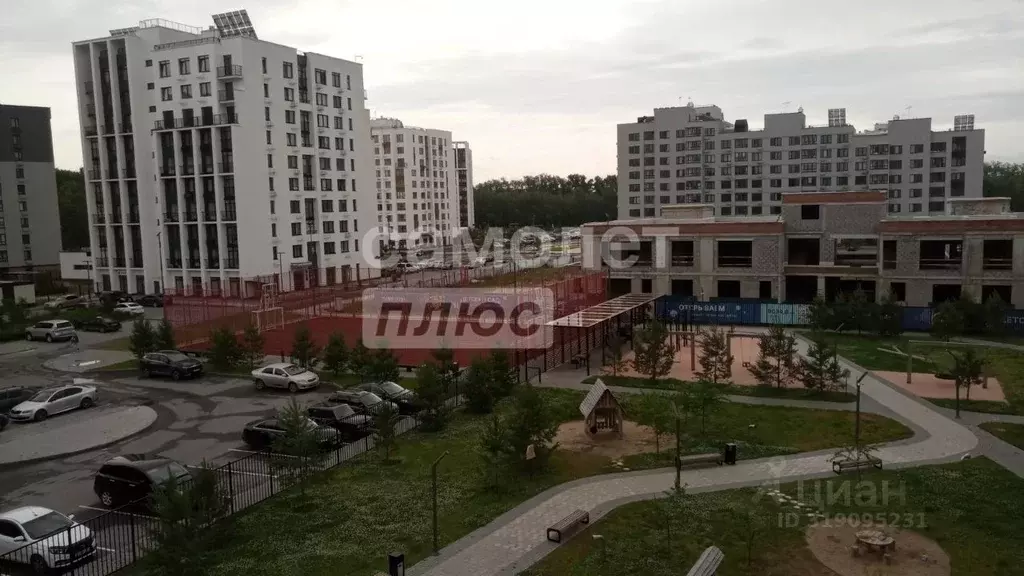 1-к кв. Тюменская область, Тюмень ул. Анатолия Клиндюка, 4к2 (47.6 м) - Фото 0