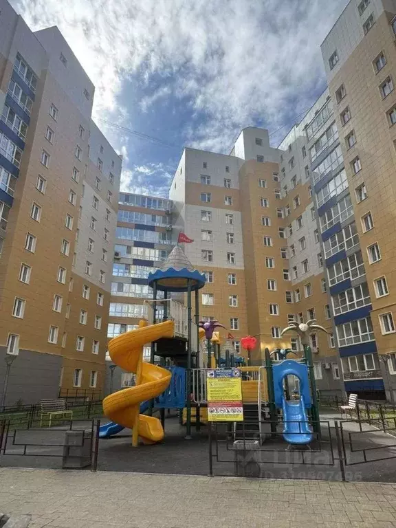 3-к кв. Кировская область, Киров ул. Василия Жуковского, 6 (57.1 м) - Фото 2