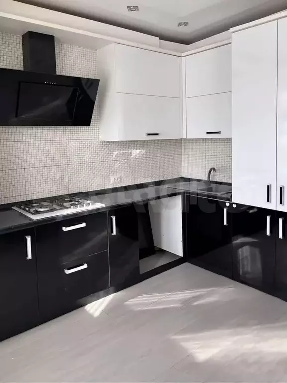 2-к. квартира, 64 м, 8/9 эт. - Фото 1