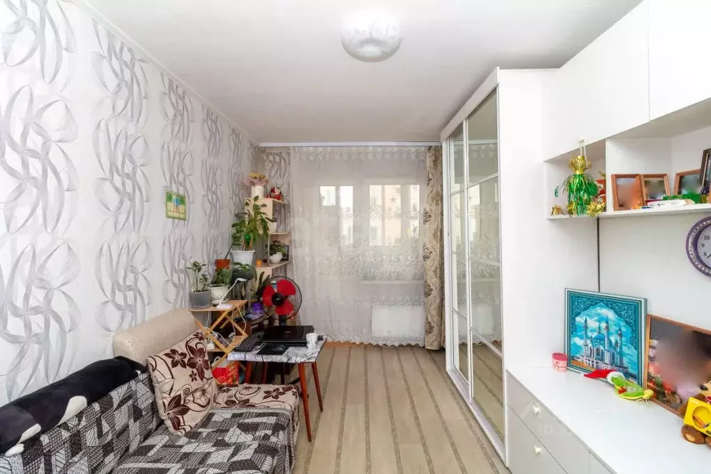 2-к кв. Тюменская область, Тюмень ул. Стартовая, 5 (50.6 м) - Фото 1