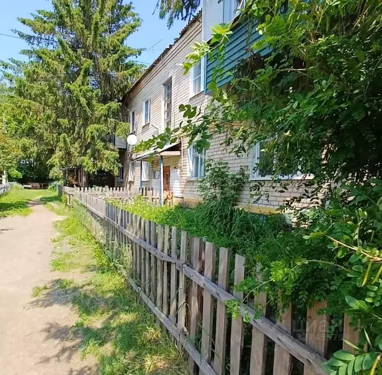 3-к кв. Челябинская область, Уйский муниципальный округ, пос. Мирный ... - Фото 1