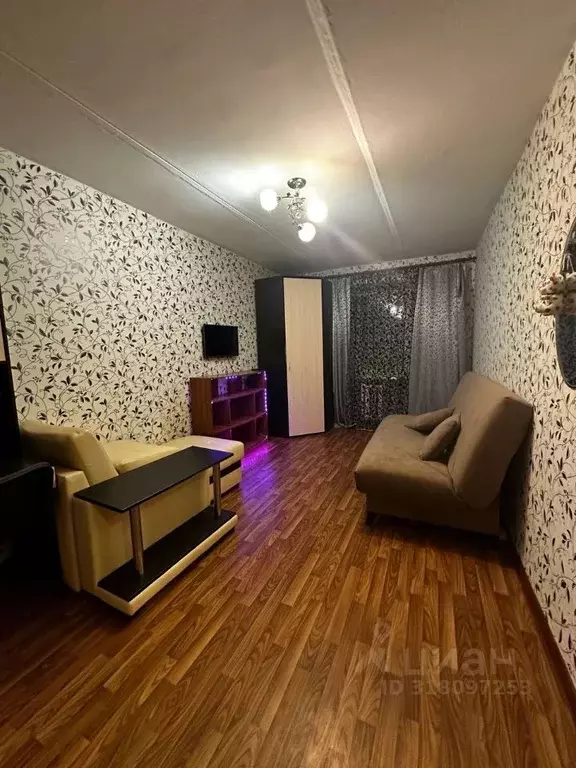 1-к кв. Пермский край, Березники ул. Льва Толстого, 90 (33.0 м) - Фото 0