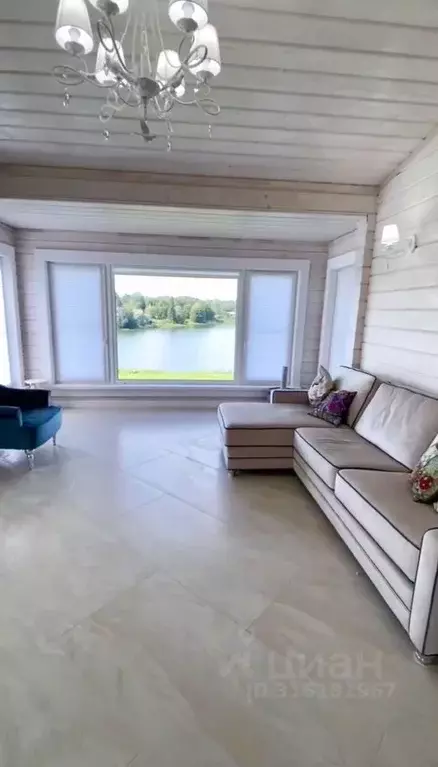 Дом в Новгородская область, Валдайский район, Короцкое с/пос 18А (102 ... - Фото 1