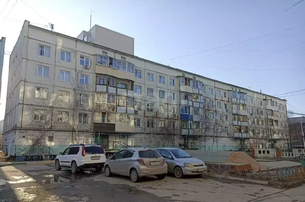 3-комнатная квартира: Якутск, улица Бестужева-Марлинского, 7/1 (61.9 ... - Фото 0
