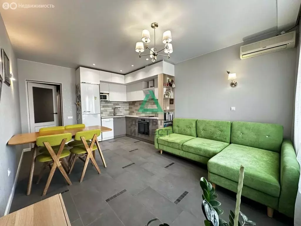 3-комнатная квартира: Уфа, улица Кирова, 99/3 (89 м) - Фото 1