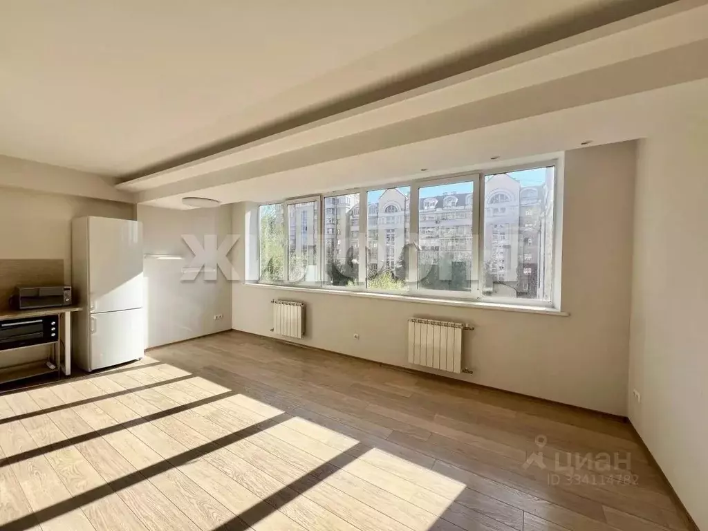 3-к кв. Иркутская область, Иркутск ул. Александра Невского, 4 (90.5 м) - Фото 1