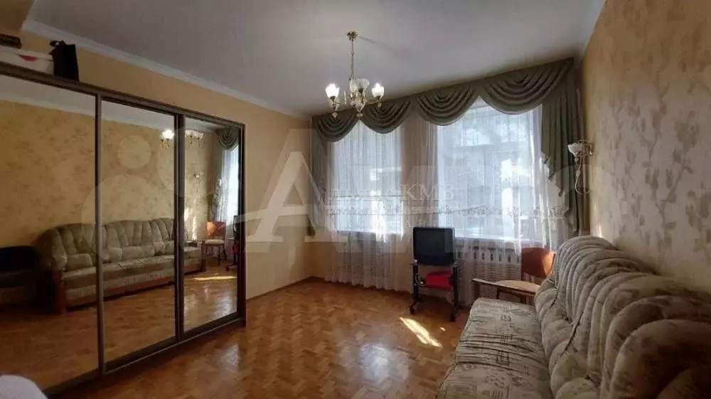 2-к. квартира, 43,8 м, 1/3 эт. - Фото 0