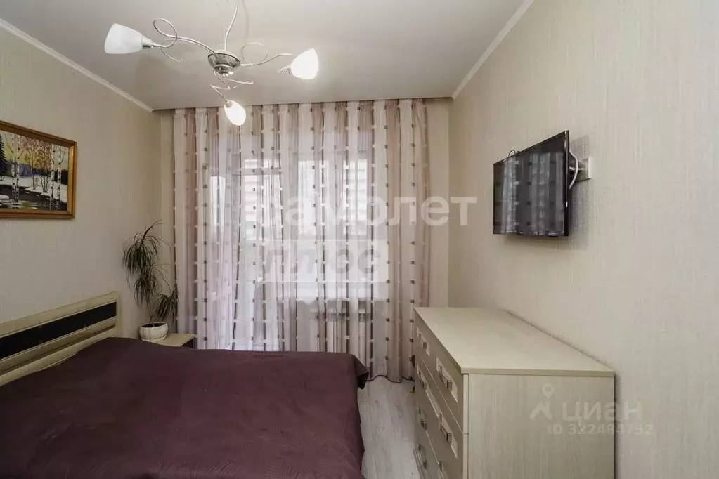 2-к кв. Омская область, Омск ул. Крупской, 14к2 (52.0 м) - Фото 2