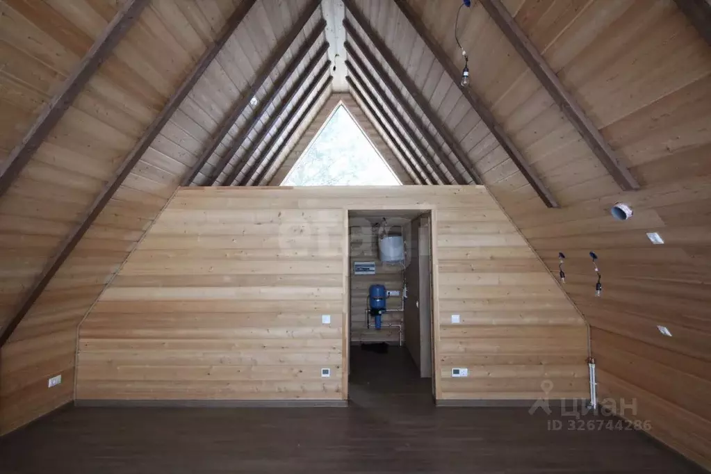 Дом в Красноярский край, Дивногорск городской округ, пос. Манский ул. ... - Фото 1