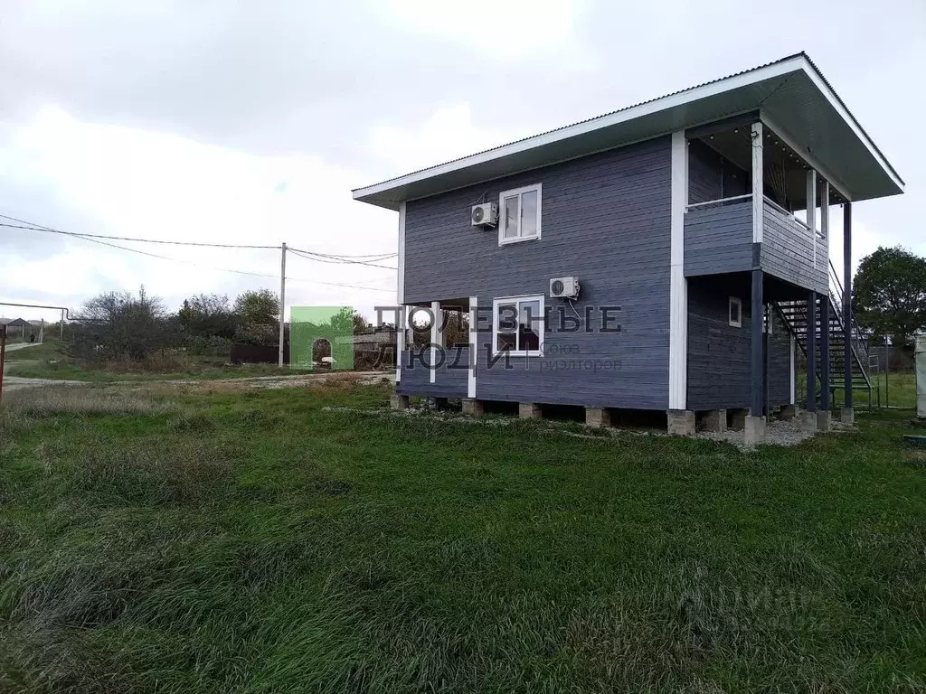 Дом в Краснодарский край, Новороссийск городской округ, с. Большие ... - Фото 1