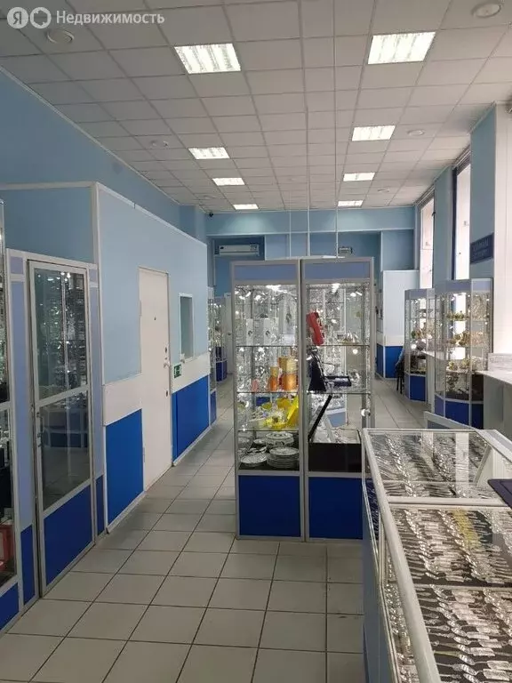 Торговая площадь (221.4 м) - Фото 2