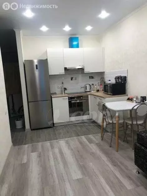 1-комнатная квартира: Тобольск, микрорайон Центральный, 28 (41 м) - Фото 0