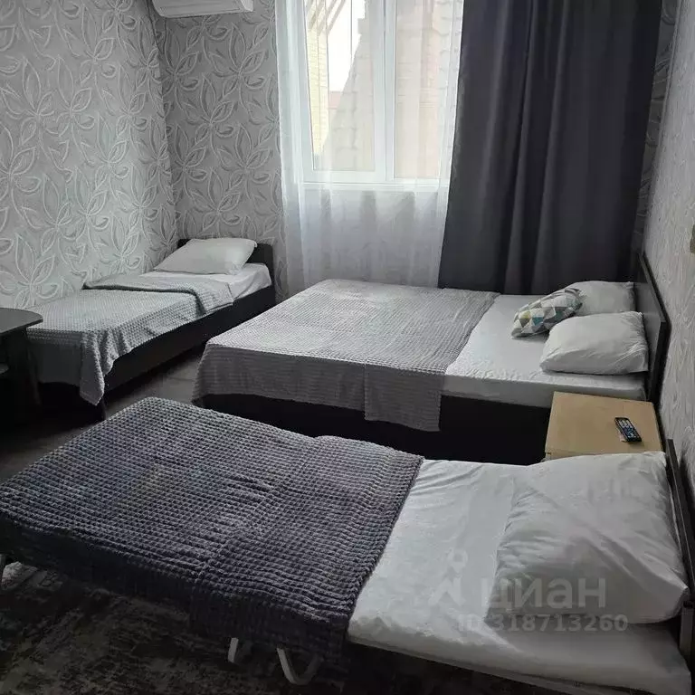 Комната Краснодарский край, Сочи Адлер жилрайон, ул. Павлика Морозова, ... - Фото 1