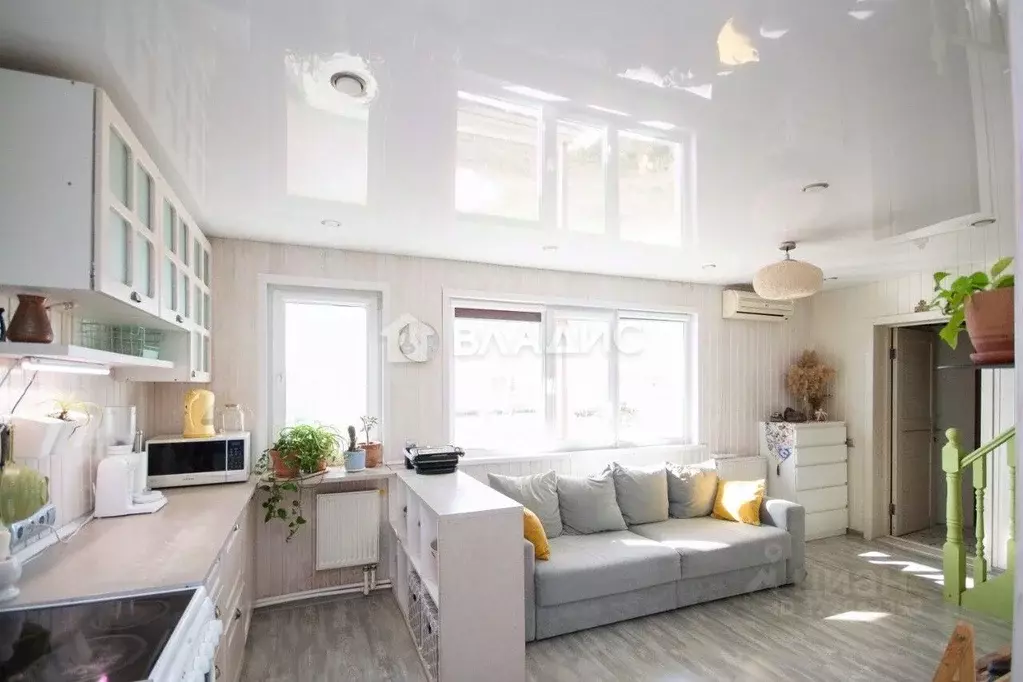 Дом в Саратовская область, Балаковский район, с. Подсосенки ул. ... - Фото 2