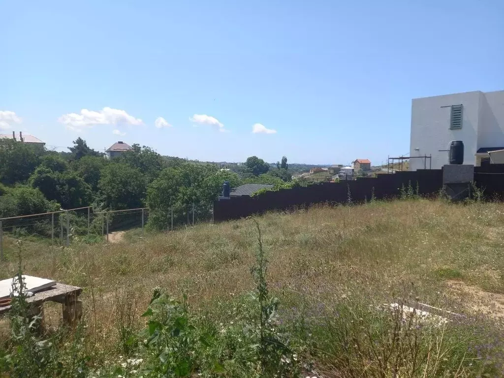 Участок в Севастополь ул. Летчика Авдеева, 112 (5.0 сот.) - Фото 0