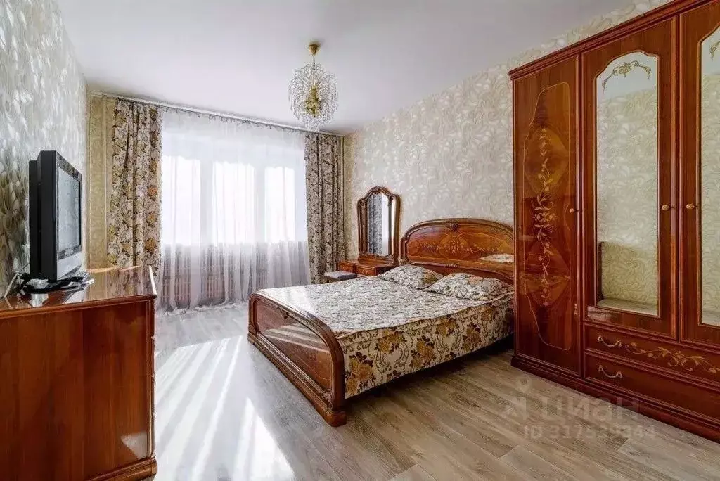 2-к кв. Воронежская область, Воронеж ул. Революции 1905 года, 66 (70.0 ... - Фото 0