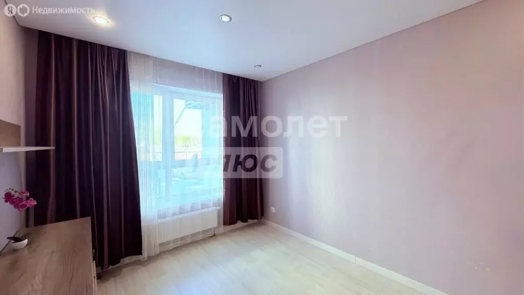 3-комнатная квартира: Челябинск, Ереванская улица, 35 (87 м) - Фото 2