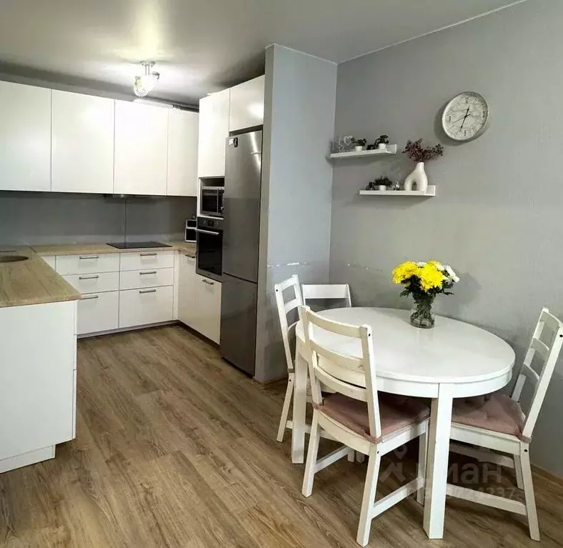 2-к кв. Свердловская область, Екатеринбург Уктус жилрайон, Светлый ... - Фото 2