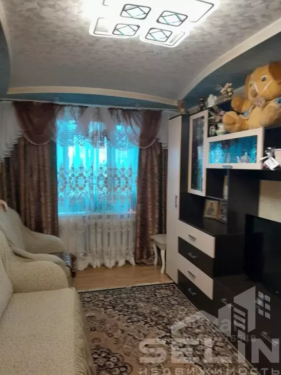 2-к кв. Крым, Красноперекопск 8-й мкр, 1 (43.4 м) - Фото 0