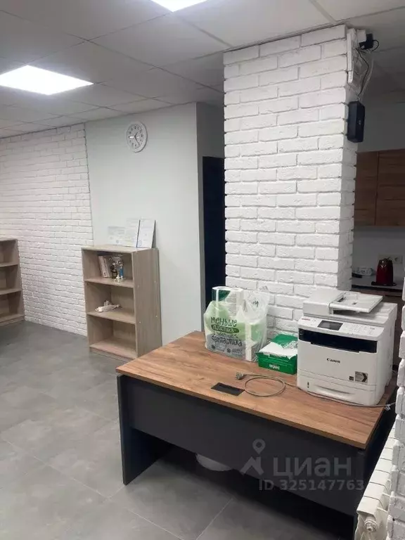 Помещение свободного назначения в Москва Чонгарский бул., 6 (36 м) - Фото 1