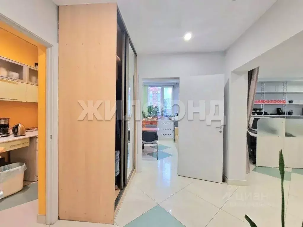 Офис в Новосибирская область, Новосибирск ул. Державина, 28 (69 м) - Фото 2