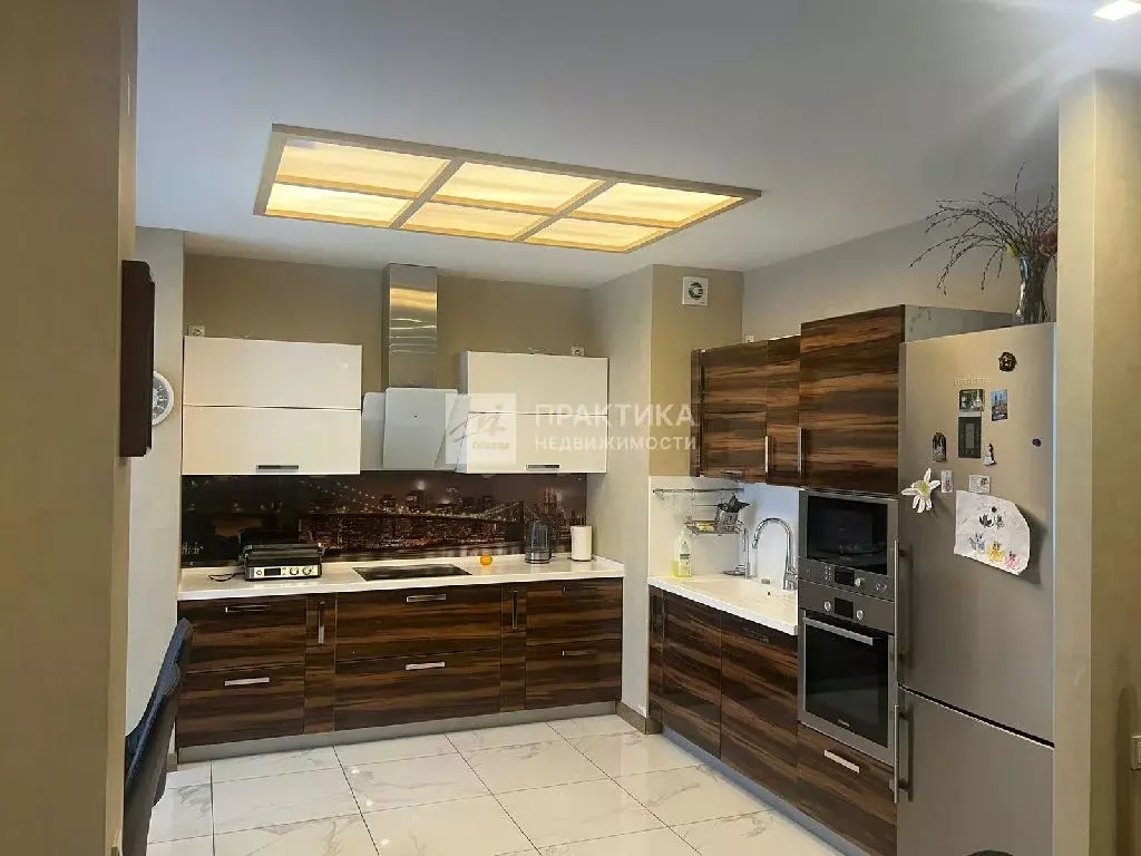 Продается 3-комнатная квартира - Фото 2