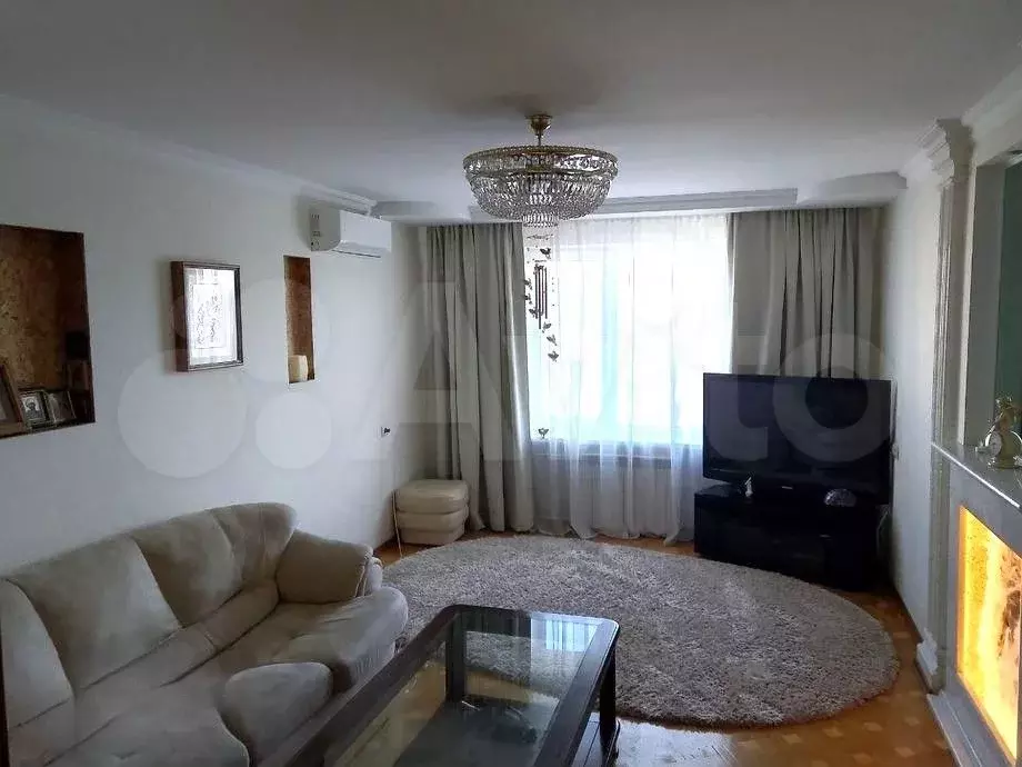 1-к. квартира, 40 м, 6/16 эт. - Фото 1