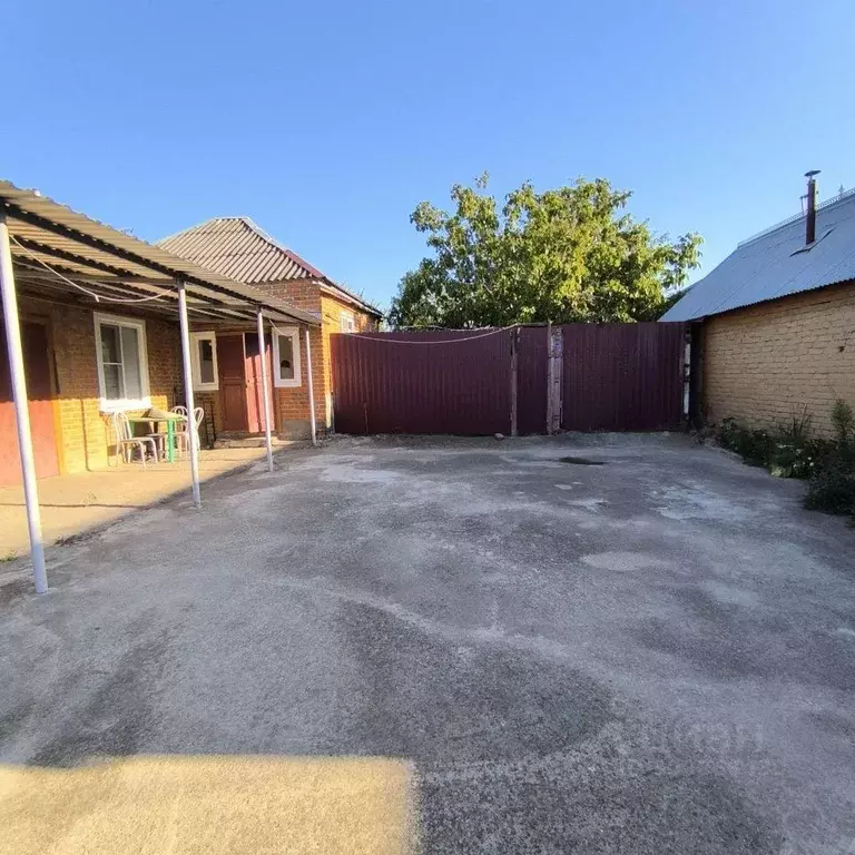 Дом в Адыгея, Тахтамукай аул ул. Юбилейная, 40 (100 м) - Фото 1