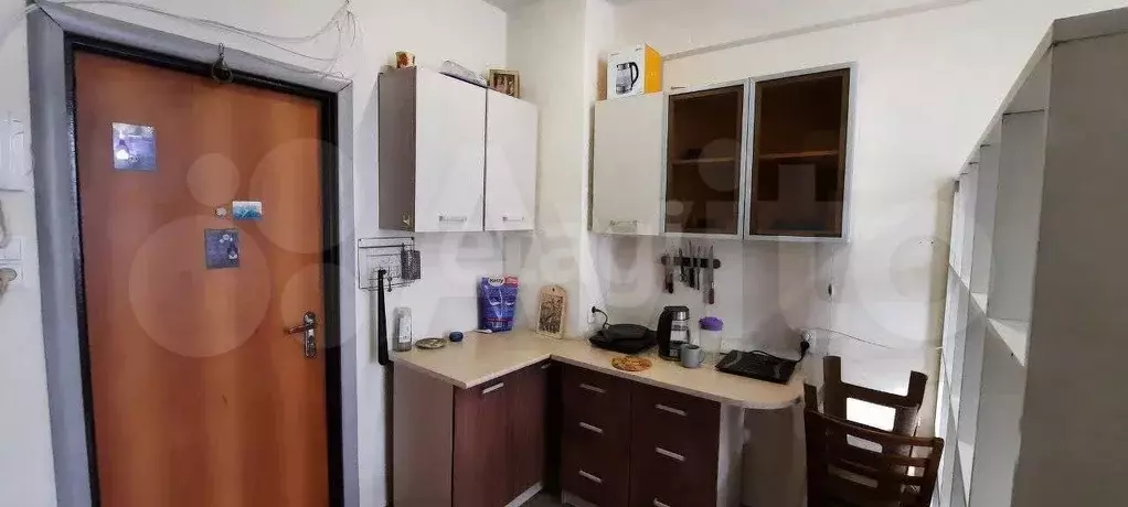Комната 18 м в 4-к., 4/4 эт. - Фото 0
