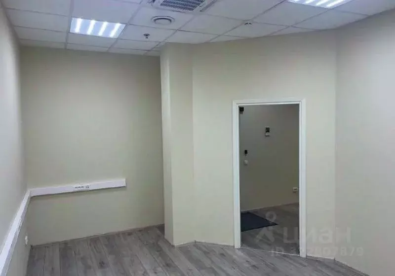 Офис в Санкт-Петербург наб. Макарова, 32 (55 м) - Фото 2