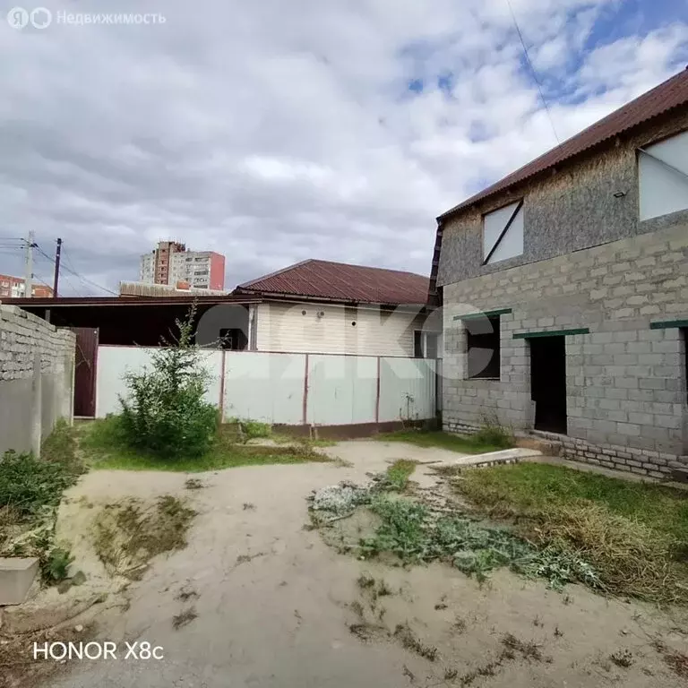 Дом в Волгоград, 2-я улица Лескова (200 м) - Фото 1
