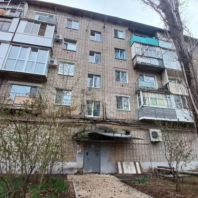 2-к кв. Саратовская область, Энгельс ул. Колотилова, 8 (43.5 м) - Фото 0
