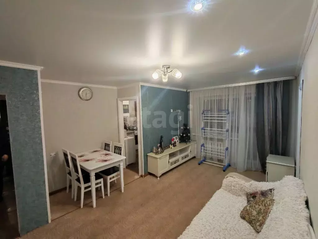 2-к кв. Башкортостан, Стерлитамак ул. Худайбердина, 130 (42.7 м) - Фото 1