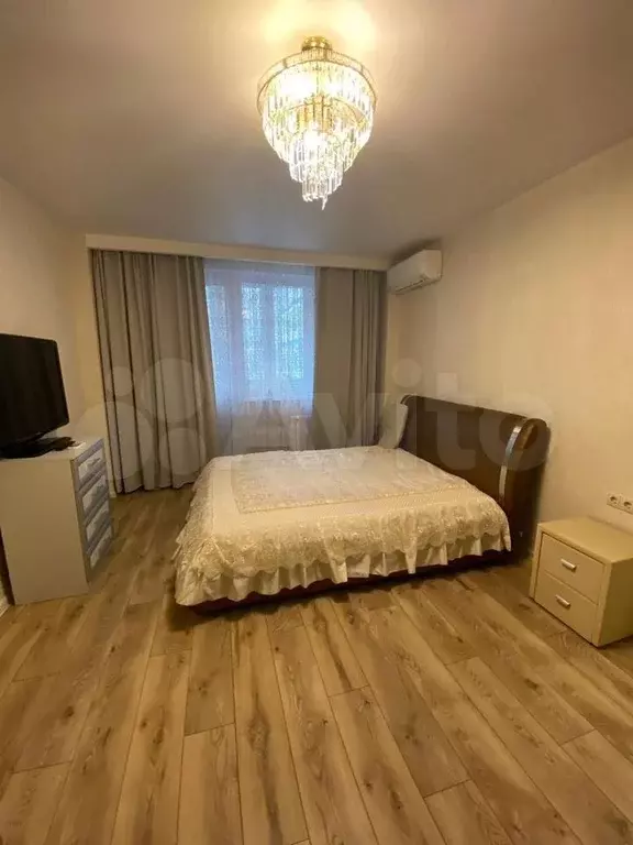 1-к. квартира, 43 м, 2/16 эт. - Фото 1