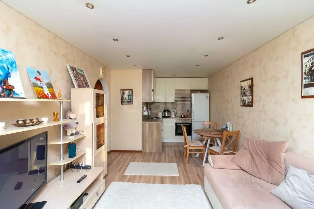 1-к кв. Тюменская область, Тюмень Мелиораторов мкр, ул. Голышева, 5 ... - Фото 1