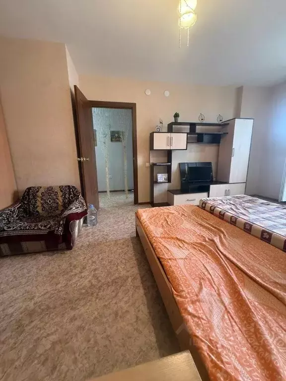 1-к кв. Татарстан, Казань ул. Рауиса Гареева, 4 (38.0 м) - Фото 2