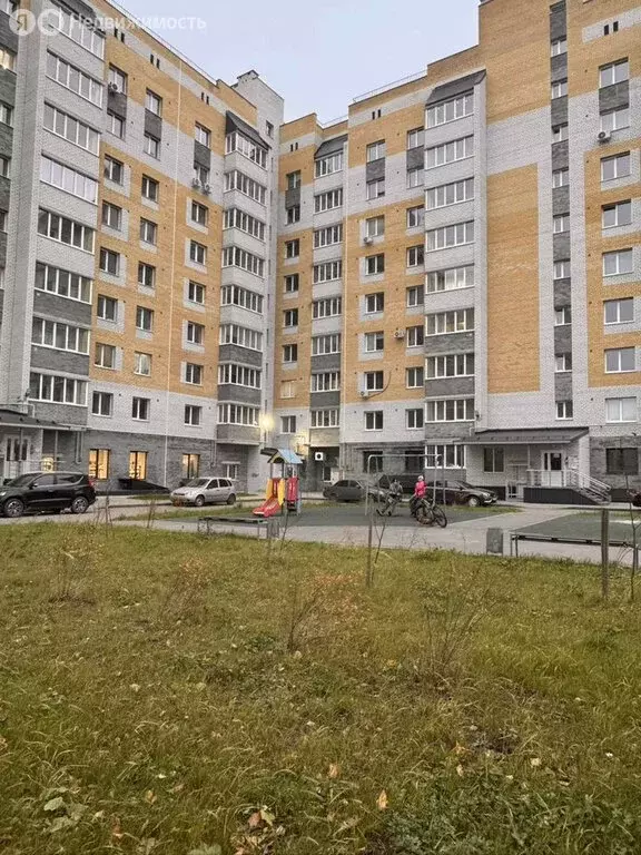 2-комнатная квартира: Тамбов, Мичуринская улица, 197Г (64.7 м) - Фото 1