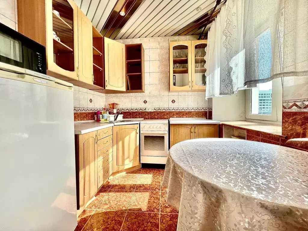 2-к кв. Пермский край, Пермь Комсомольский просп., 24 (45.0 м) - Фото 2