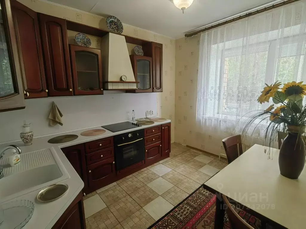 3-к кв. коми, сыктывкар ул. куратова, 3 (75.0 м) - Фото 0