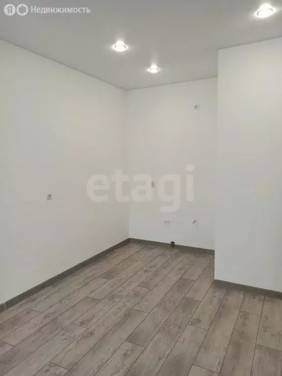 Квартира-студия: Тюмень, улица Павла Никольского, 10к1 (19 м) - Фото 2