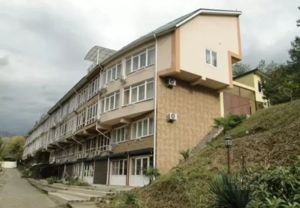 Гараж в Краснодарский край, Сочи Лазаревское жилрайон, ул. Свирская ... - Фото 0