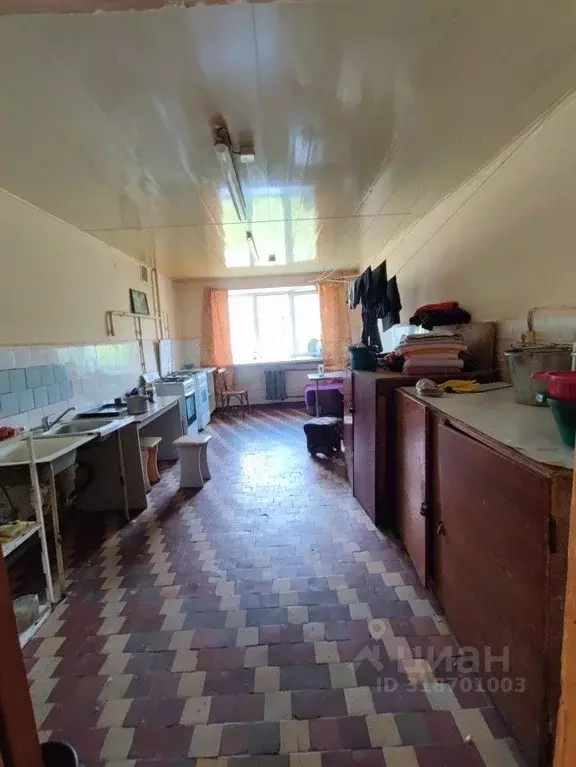Комната Свердловская область, Екатеринбург ул. Таганская, 8 (16.0 м) - Фото 0
