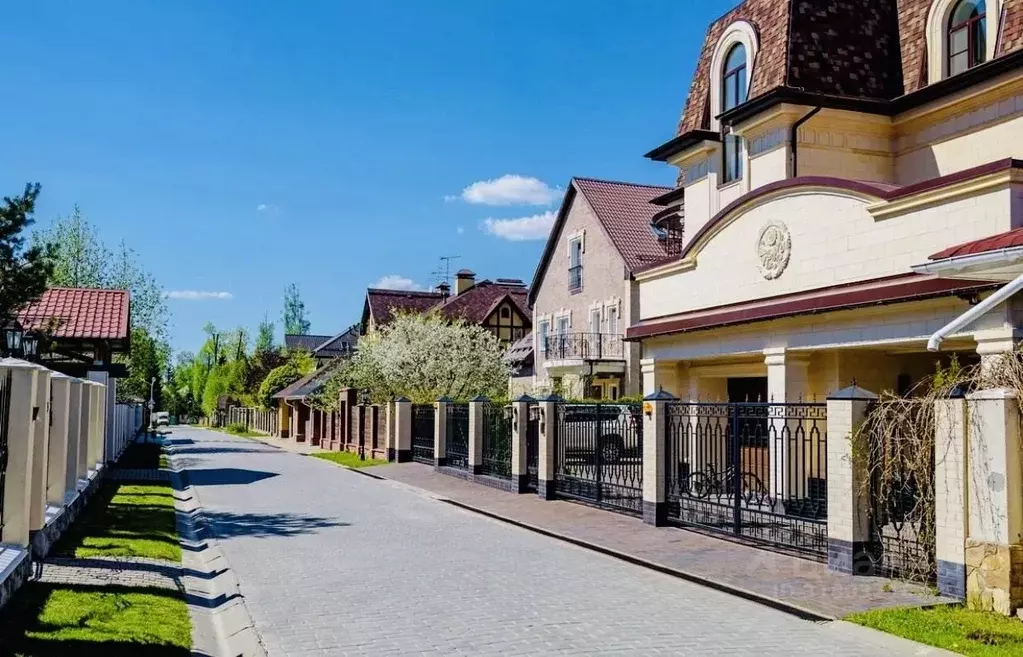 Коттедж в Московская область, Одинцовский городской округ, д. Бузаево, ... - Фото 0