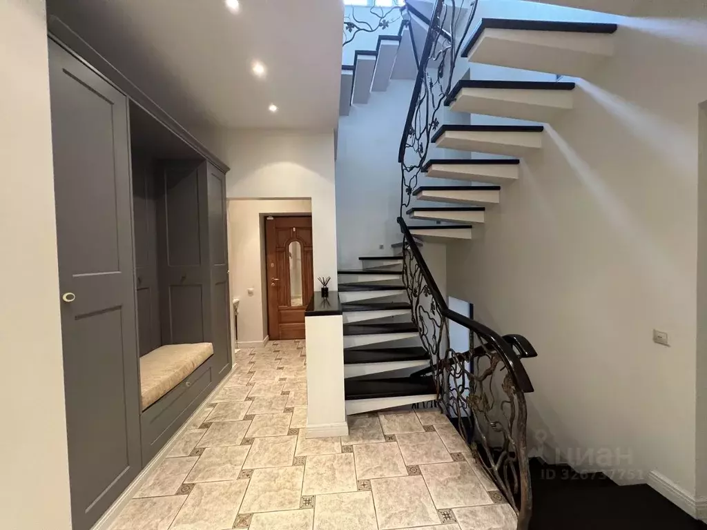 Коттедж в Московская область, Красногорск городской округ, д. ... - Фото 1